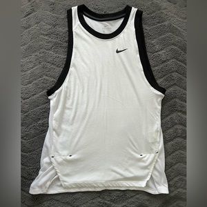 Nike Women’s basketball elite printed tank - white - size medium